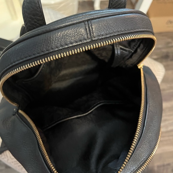 Michael Kors studded backpack - Picture 2 of 10